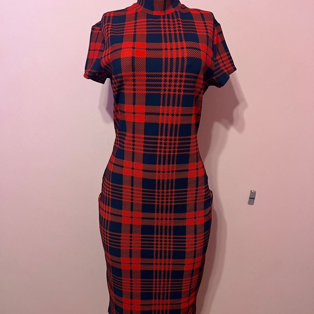SHEIN Red and Black Plaid Midi Dress